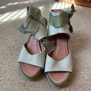 Anthropologie Heels